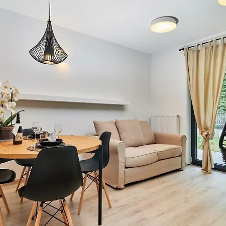 Benedykta Polaka By Renters Lägenhet *