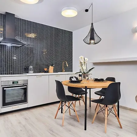 Benedykta Polaka By Renters * Wrocław